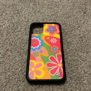 Wildflower iphone 11 case